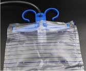 मेडिकल ग्रेड पीवीसी वयस्क मूत्र संग्रह बैग 2000 मिलीलीटर क्षमता गैर विषैले